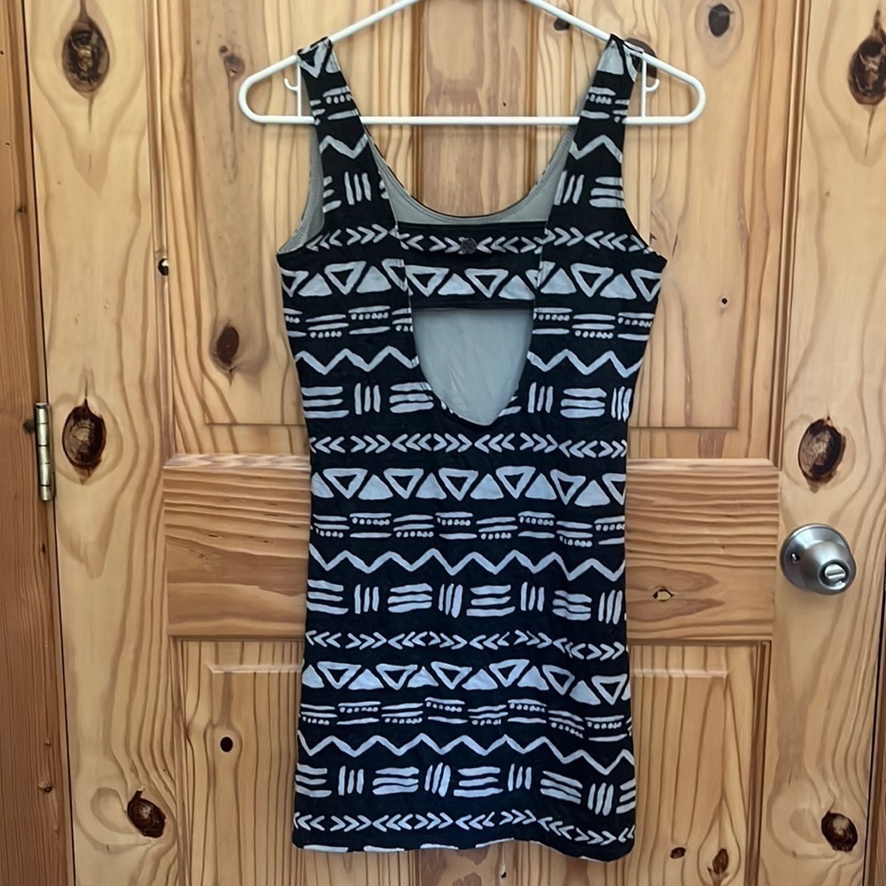 Billabong Aztec Bodycon Dress - Picture 5 of 8